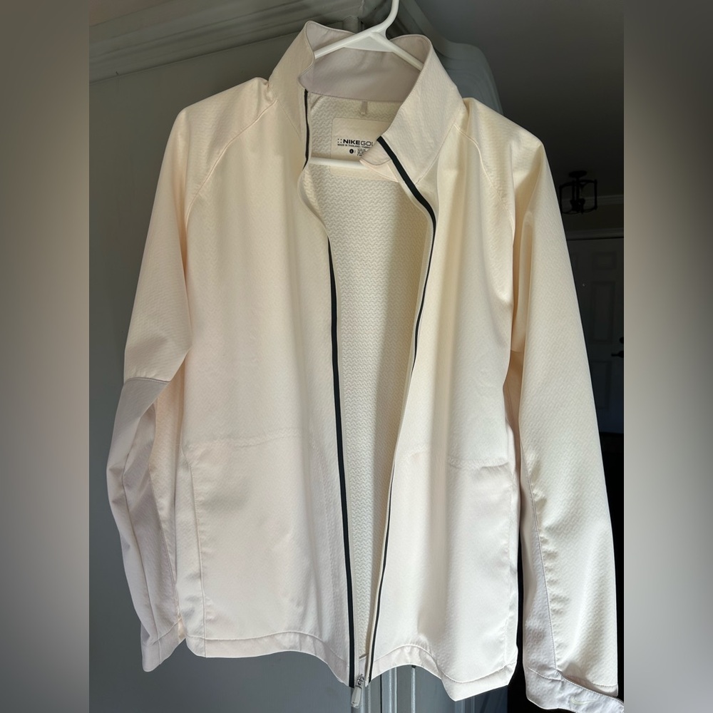 Nike Golf Women’s Jacket -cream size L